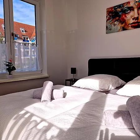 Happyside Travel & Work 3 - 6 Personen - Wlan - Nordwest * Leipzig