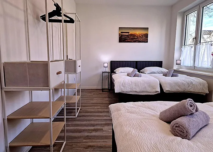 Happyside Travel & Work 3 - 6 Personen - Wlan - Nordwest * Leipzig