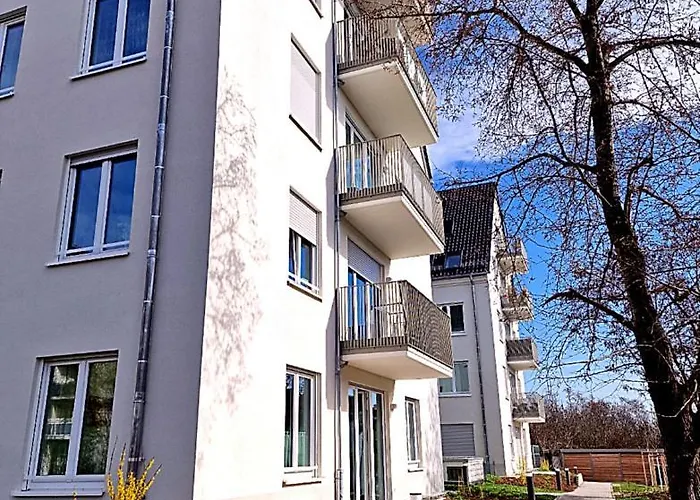 Happyside Travel & Work 3 - 6 Personen - Wlan - Nordwest Leipzig