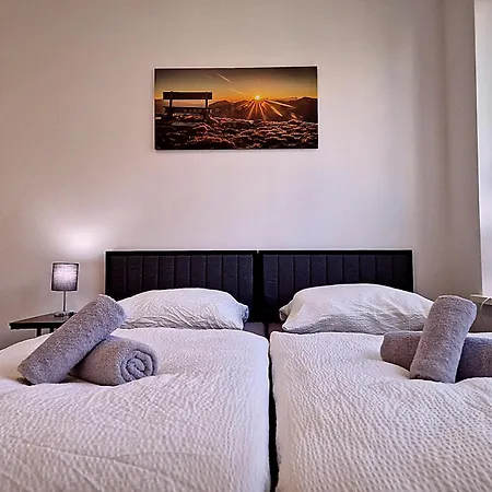 Happyside Travel & Work 3 - 6 Personen - Wlan - Nordwest *