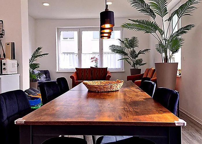 Happyside Travel & Work 3 - 6 Personen - Wlan - Nordwest Leipzig